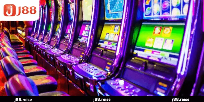 Quy Luật Chơi Slot Sóng Biển Sục Sôi Tại J88